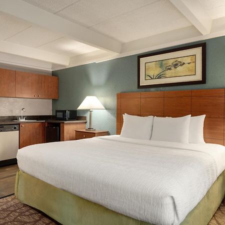 Americinn By Wyndham Grand Rapids Airport North Cascade Exteriör bild