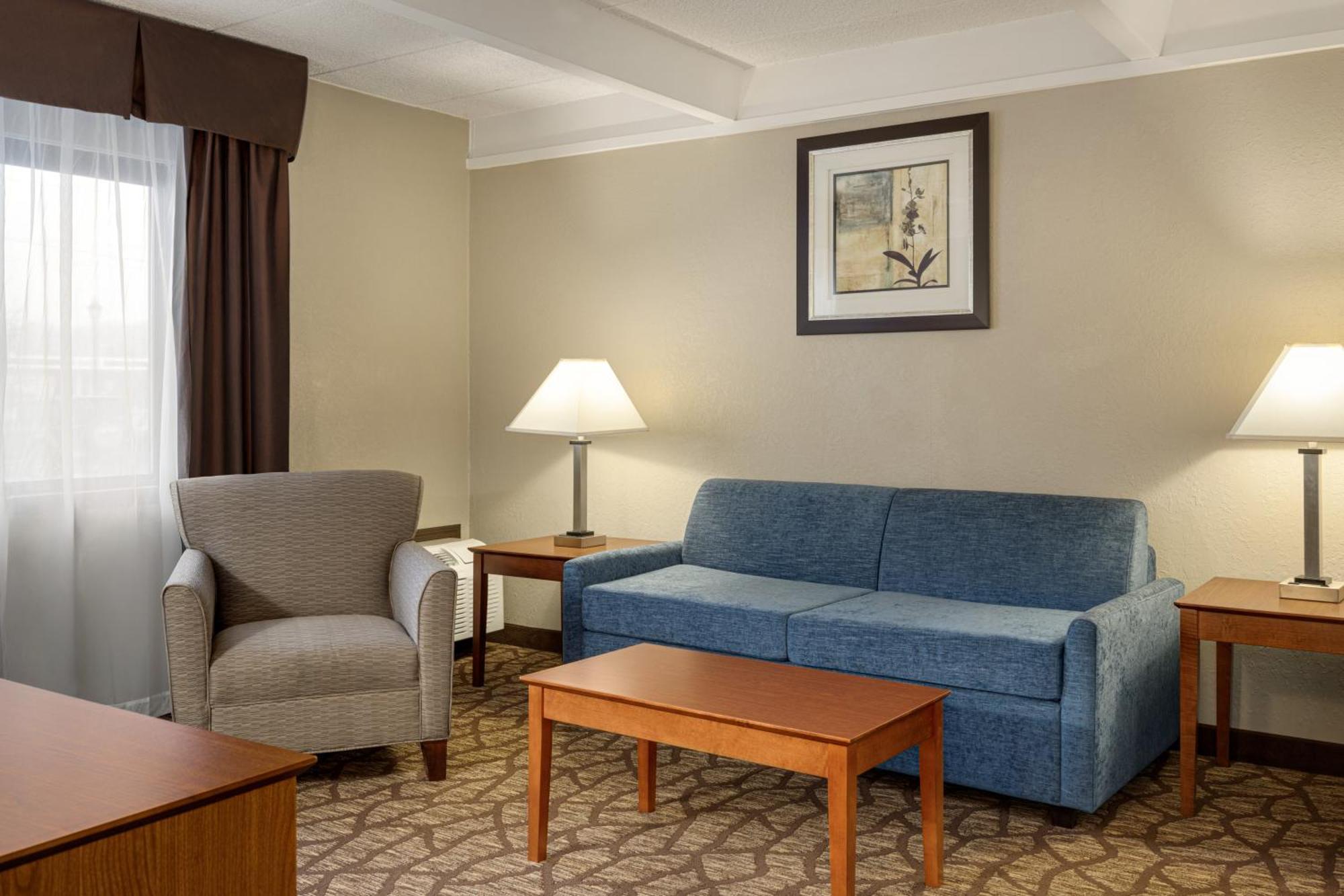 Americinn By Wyndham Grand Rapids Airport North Cascade Exteriör bild